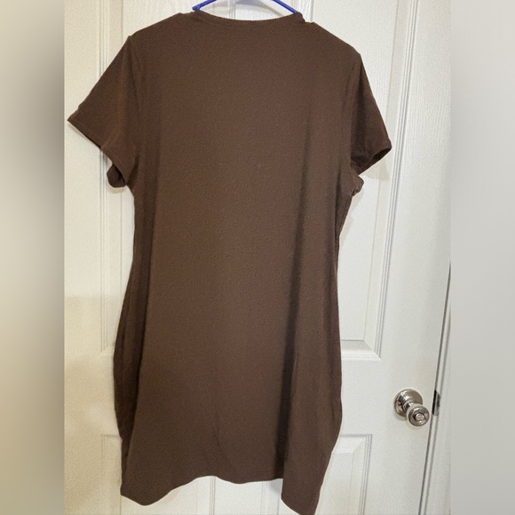 FITS EVERYBODY T-SHIRT MINI DRESS - Picture 2 of 5